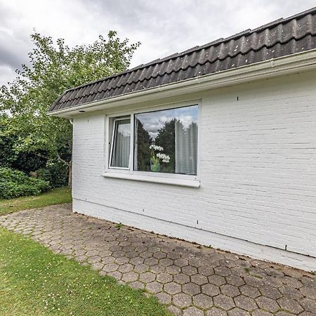 Eindecker - Studioapartment Im Erdgeschoss Mit Gartenmitbenutzung Фленсбург Экстерьер фото