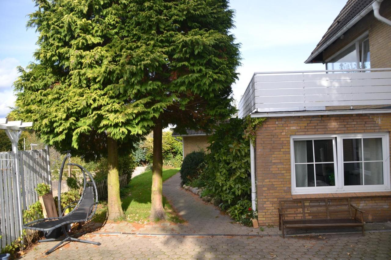 Eindecker - Studioapartment Im Erdgeschoss Mit Gartenmitbenutzung Фленсбург Экстерьер фото