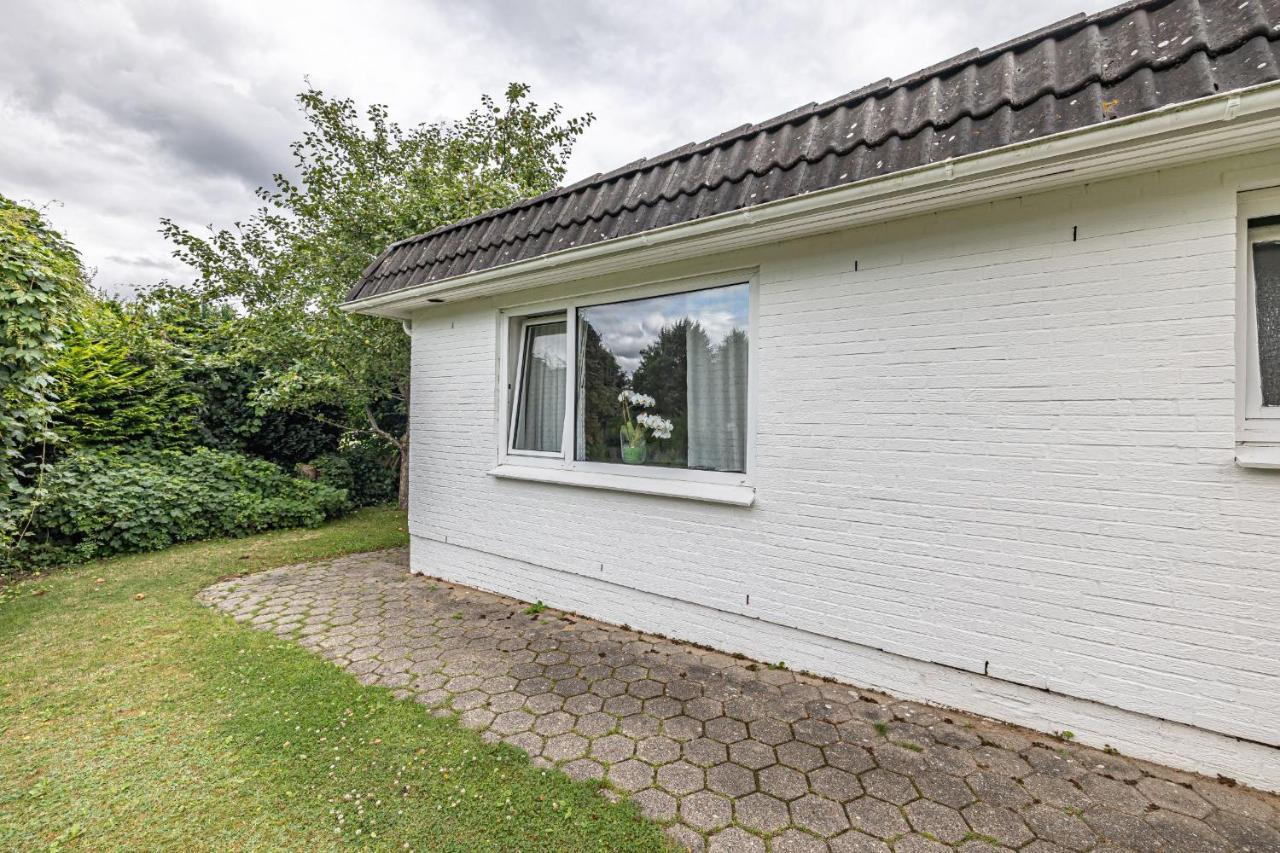 Eindecker - Studioapartment Im Erdgeschoss Mit Gartenmitbenutzung Фленсбург Экстерьер фото