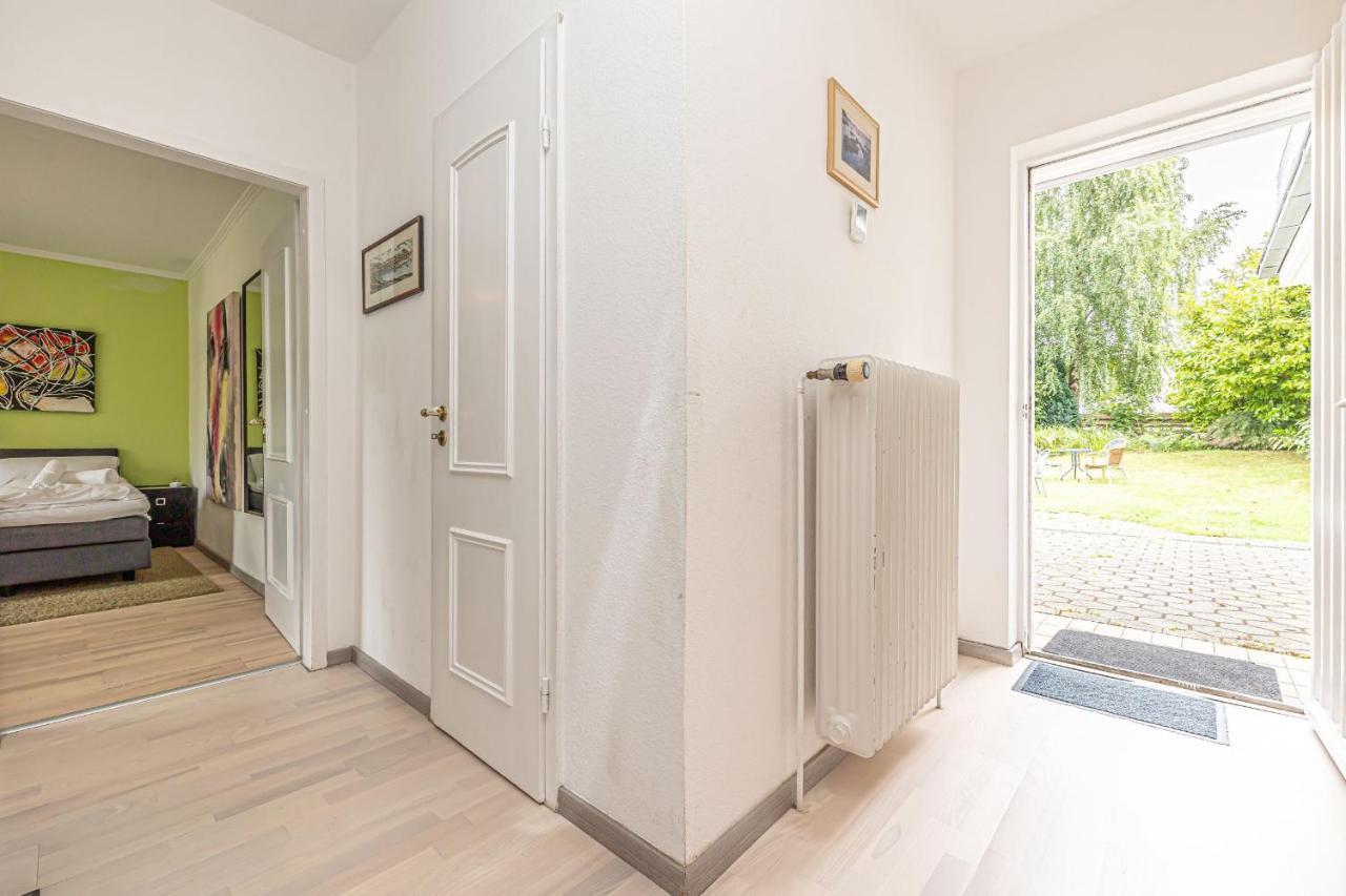 Eindecker - Studioapartment Im Erdgeschoss Mit Gartenmitbenutzung Фленсбург Экстерьер фото